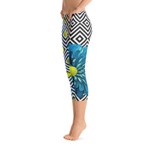 Load image into Gallery viewer, Capri Leggings - Tennis Pants - Tennis Leggings - Tennis